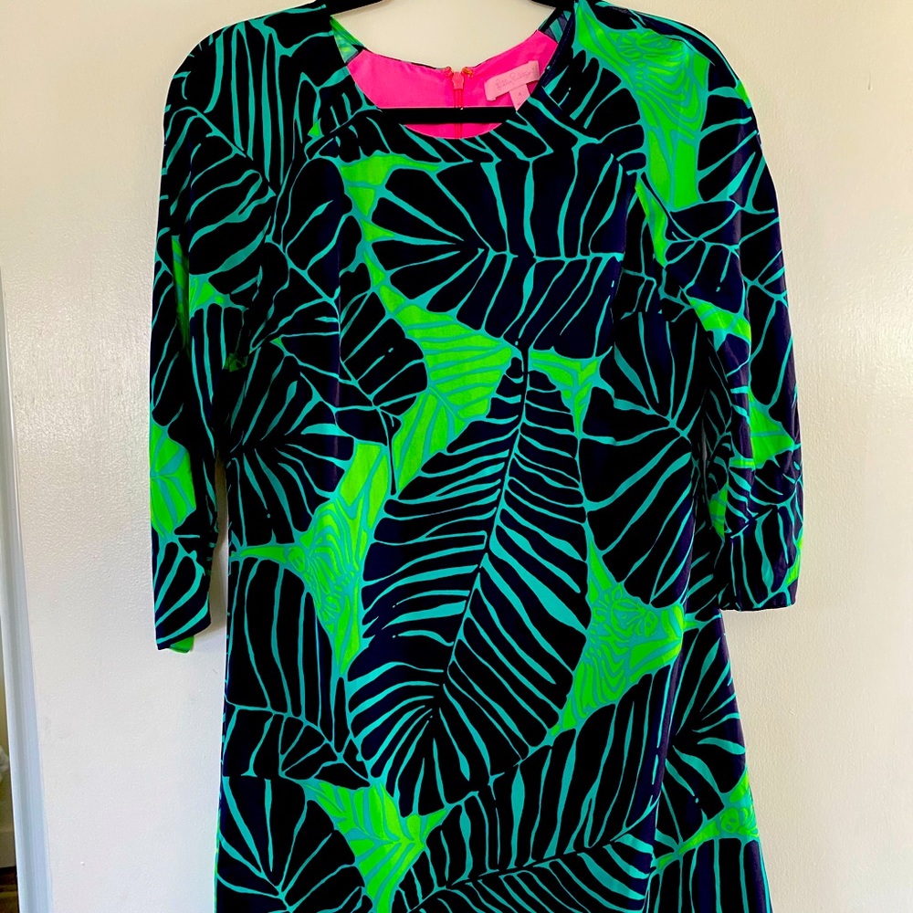 Lilly Pulitzer mini dress with pink lining - Picture 5 of 9